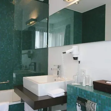 Erzgiesserei Europe 4*