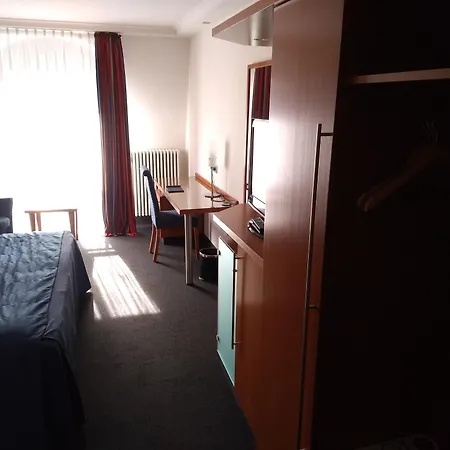 Erzgiesserei Europe Hotell 4*