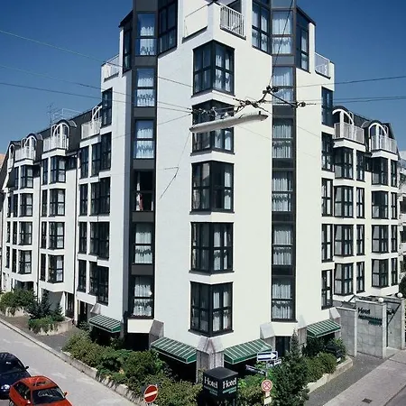 Hotell Erzgiesserei Europe 4*